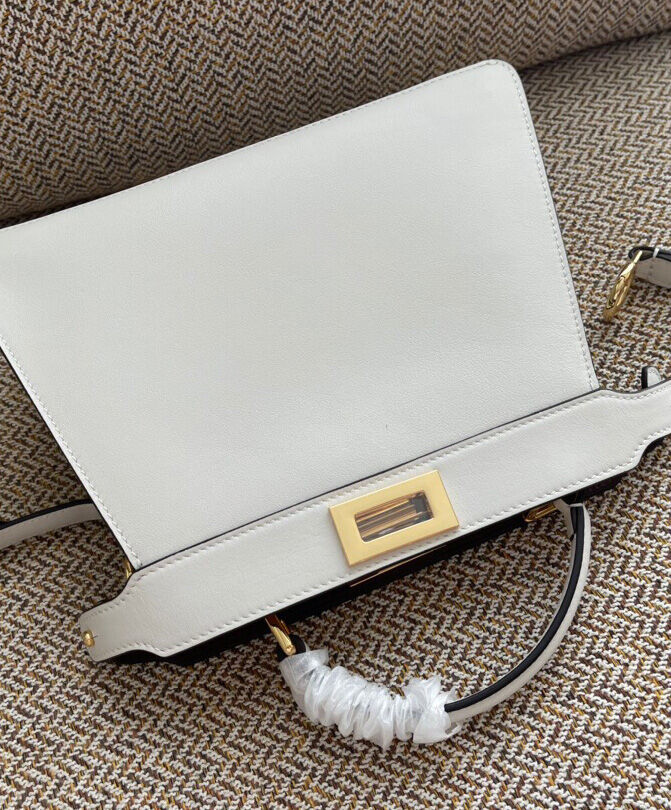 Fendi Peekaboo Iseeu Small Handbag 8BN327 White